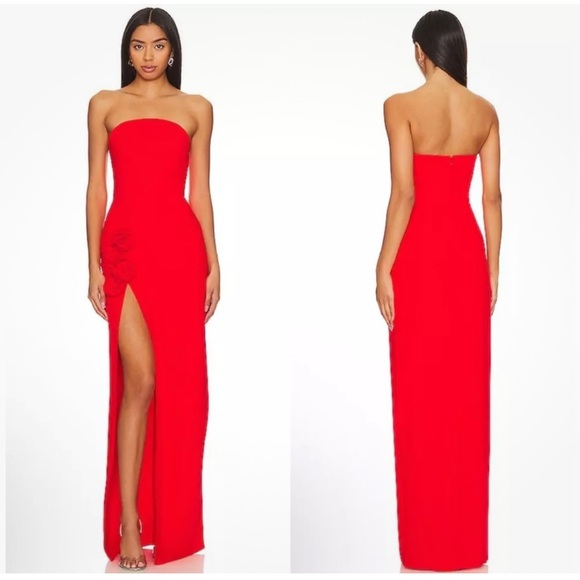 Elegant Red Strapless Evening Dress - Picture 2 of 2